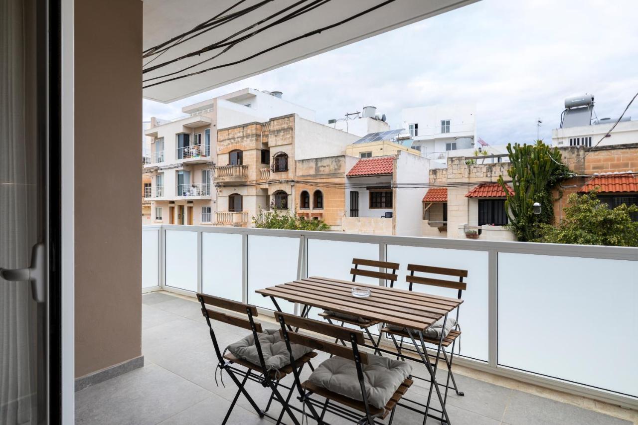 Modern 3Br Stylish Apartment With Large Balcony - Close To St Julians And St Georges Bay Is-Swieqi Exterior photo